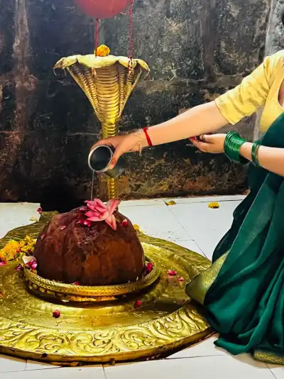 Prarthiv Shivling Pooja (108 Shivlings)